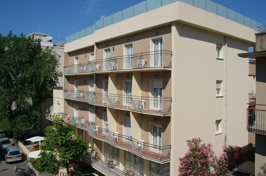 Hotel Esperia Cattolica Exteriér fotografie