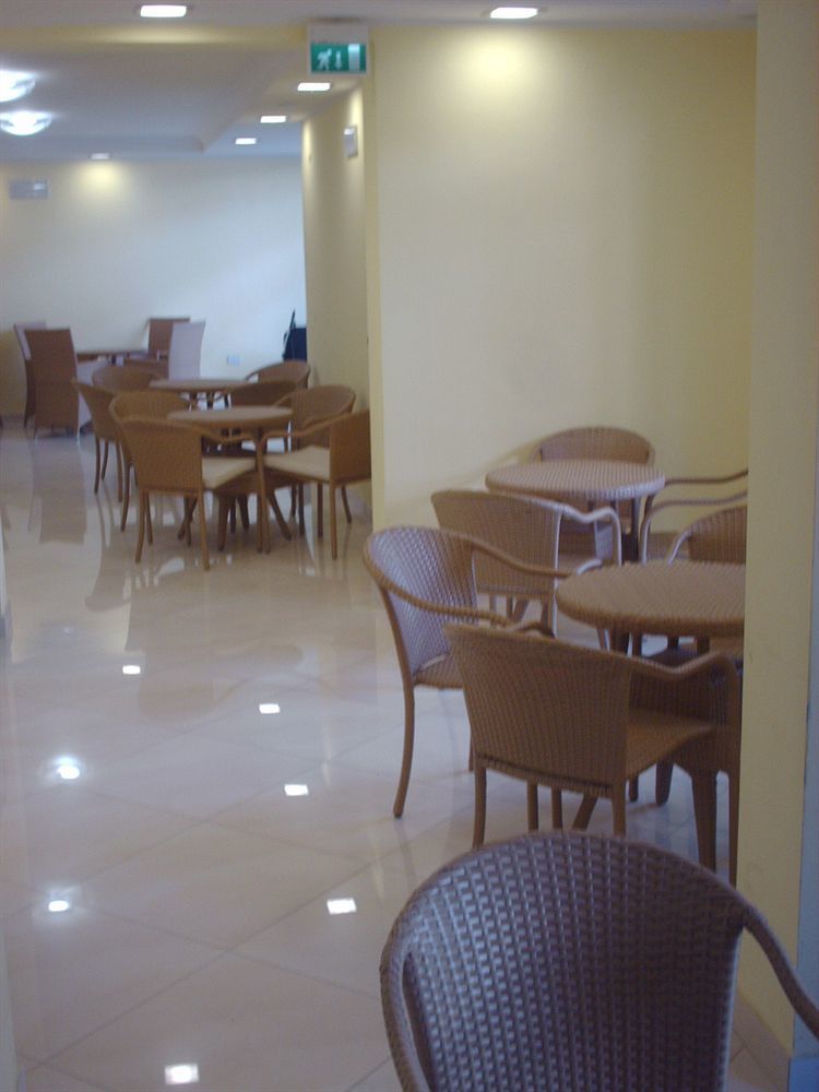Hotel Esperia Cattolica Exteriér fotografie